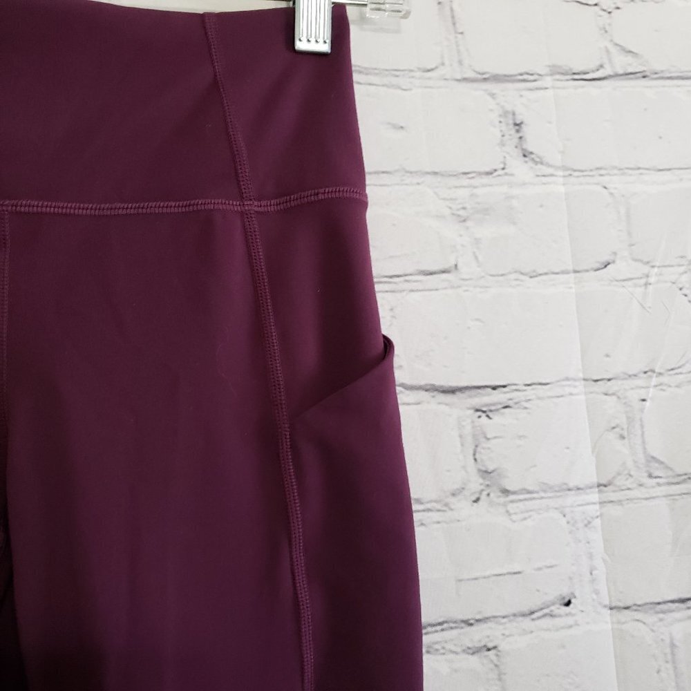 Fabletics Purelux Crop - Picture 3 of 8